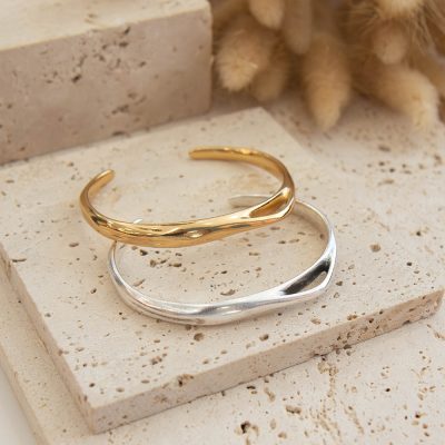 Shape Cuff Bracelet
