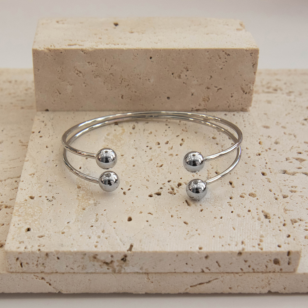 Wrap Billes Cuff Bracelet - Image 4